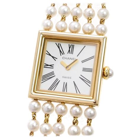 chanel vintage pearl watch